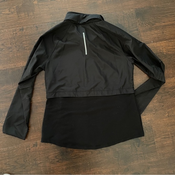 Lightweight Jacket - Picture 2 of 4